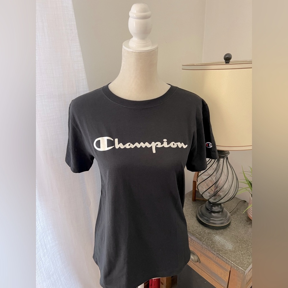 NWOT Champion Women's Black T-Shirt